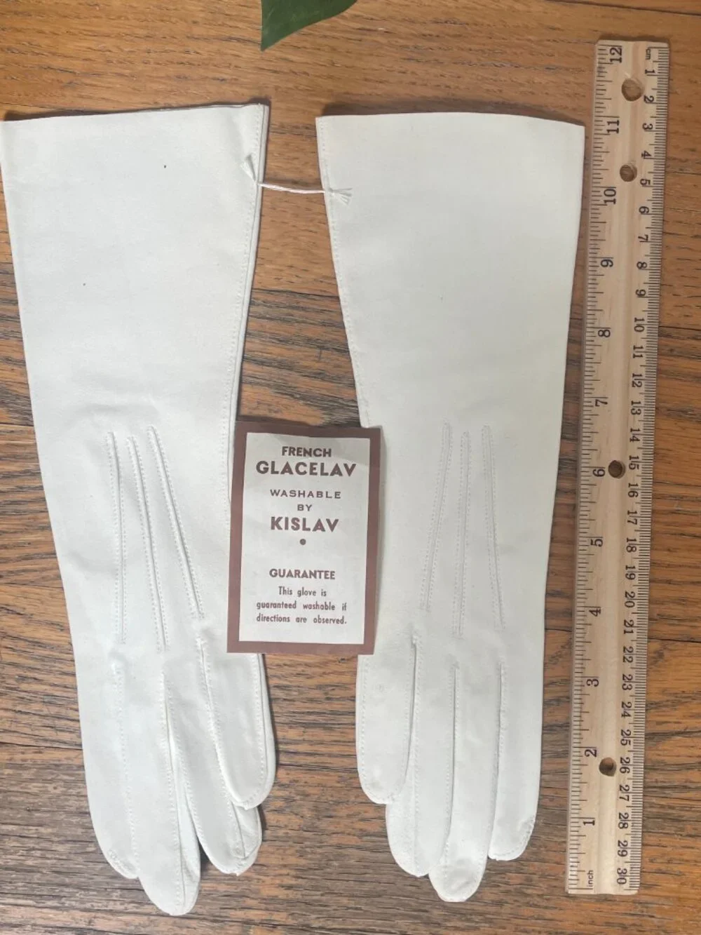 Vintage Kislav Gloves Suede Ivory Size 6 11